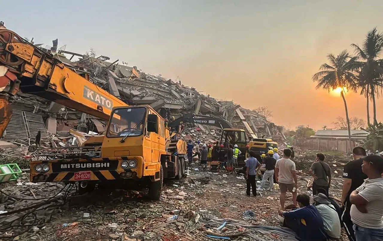 Более 2700 смертей в результате землетрясения